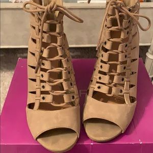 Tan wedges